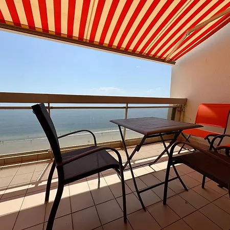 Spacious Bay View Floor 9 Parking Apartment