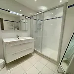 Spacious Bay View Floor 9 Parking * La Baule