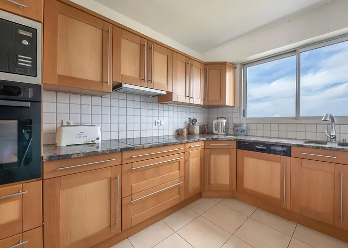 Spacious Bay View Floor 9 Parking Apartment La Baule-Escoublac