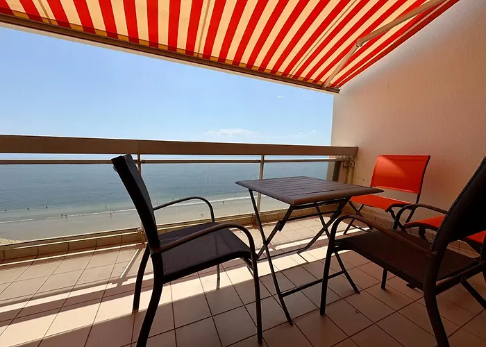 Spacious Bay View Floor 9 Parking アパート